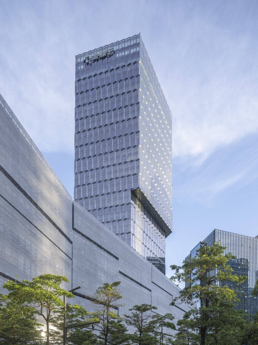 Kingdee Cloud Tower by HENN. Photograph by Tian Fangfang.