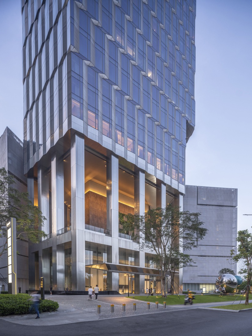 Kingdee Cloud Tower by HENN. Photograph by Tian Fangfang.