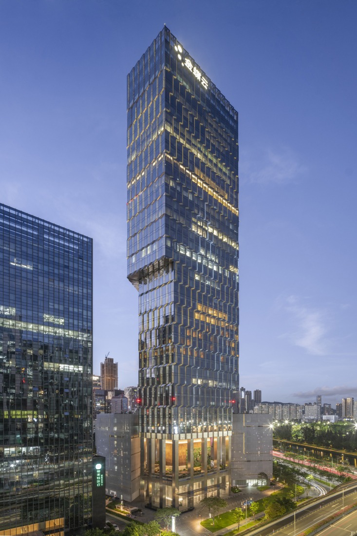 Kingdee Cloud Tower by HENN. Photograph by Tian Fangfang.