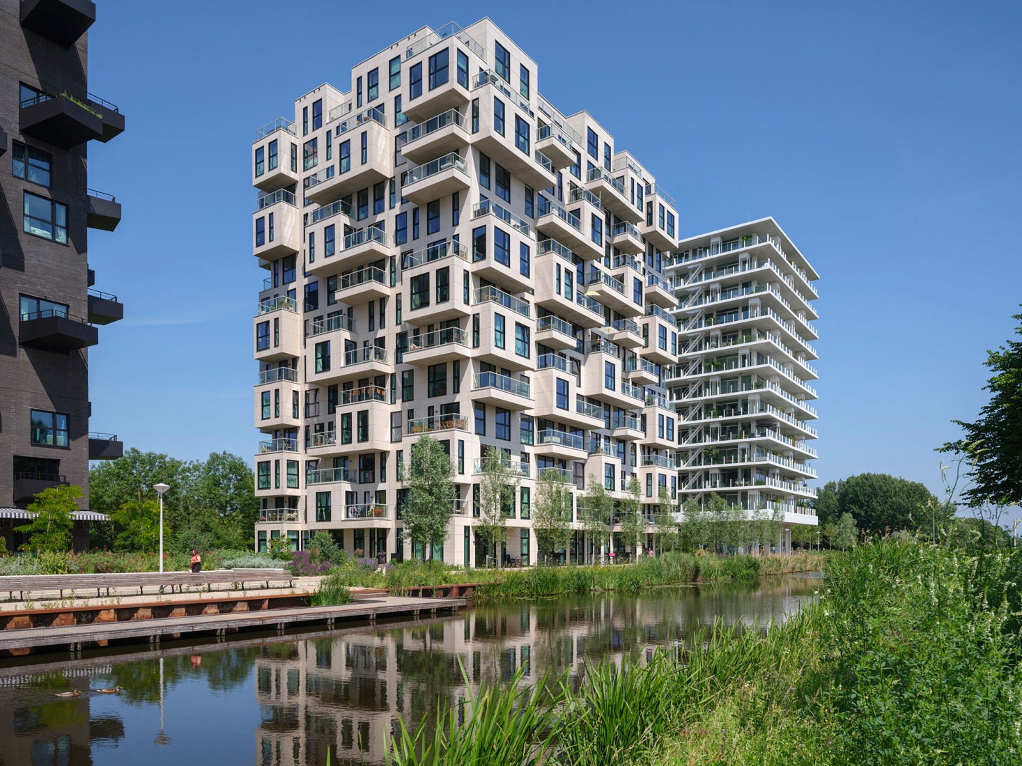 Westerpark West by MVRDV. Photography by Ossip van Duivenbode.