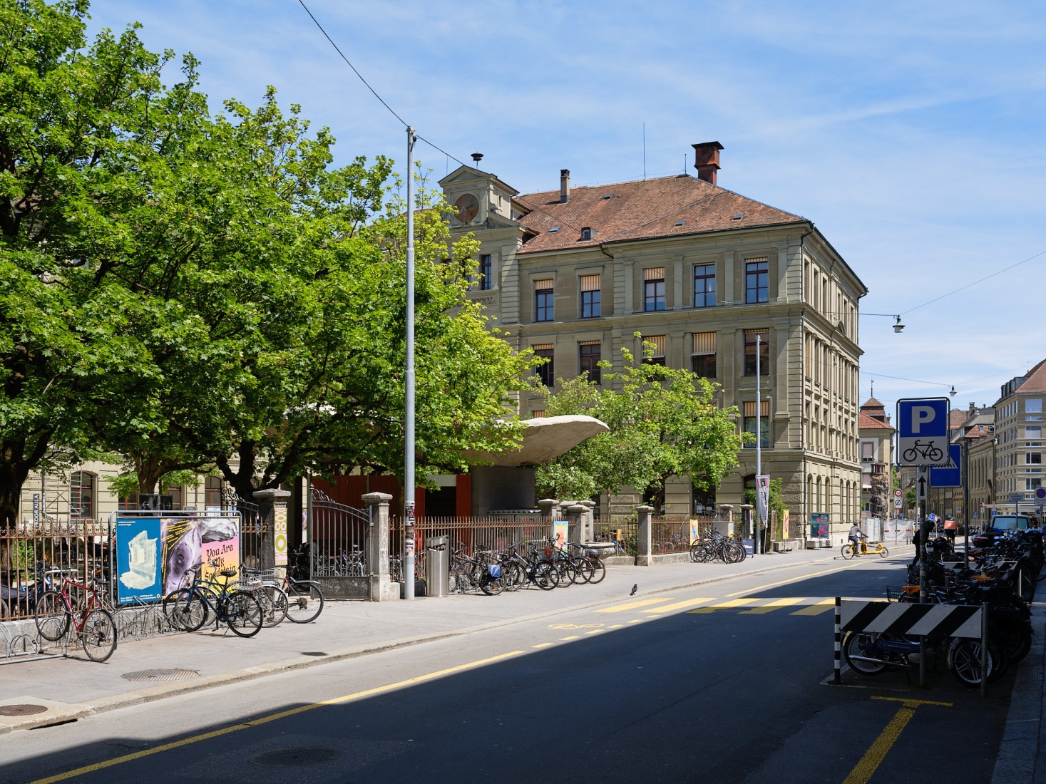 Redevelopment of the PROGR Courtyard in Berne, Switzerland by Salewski Nater Kretz, Miriam Sturzenegger and bbz landschaftsarchitekten. Photograph by David Aebi.