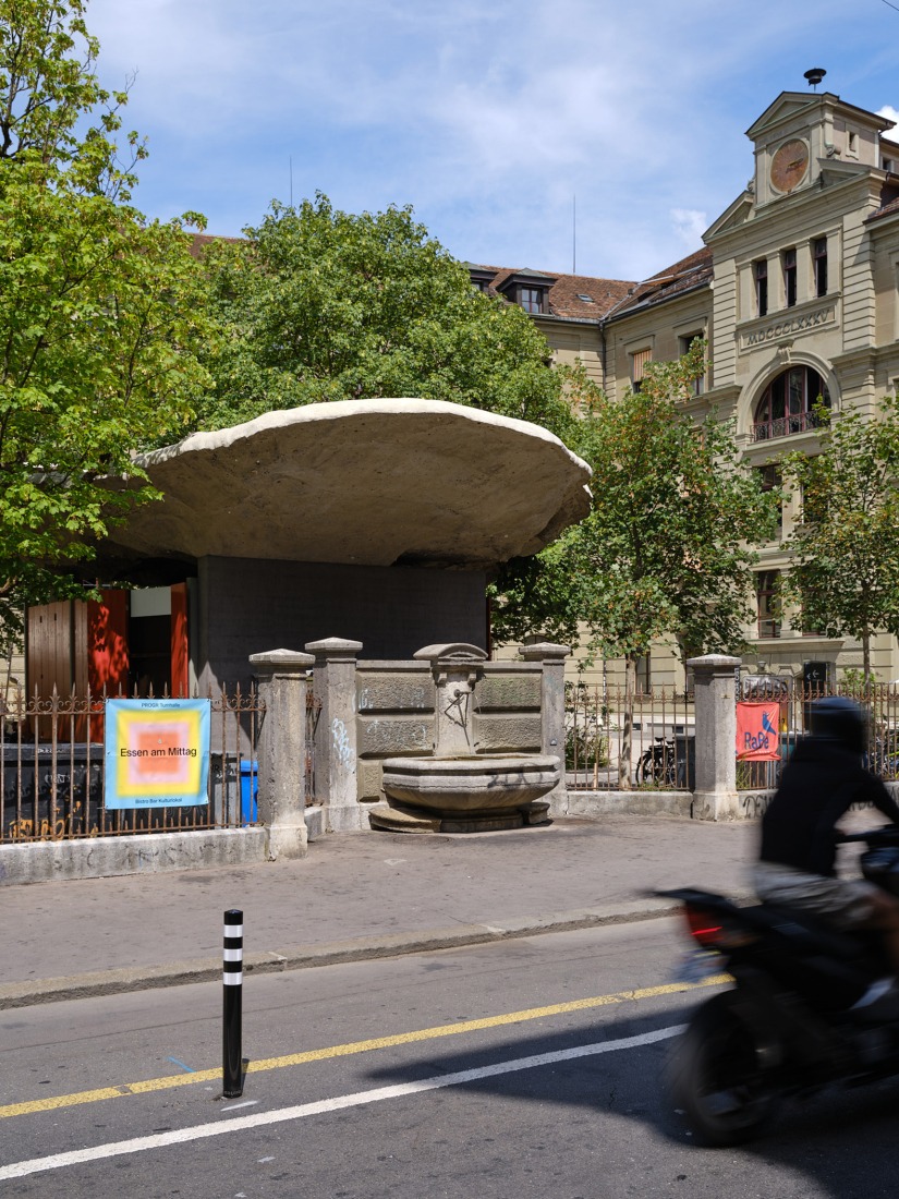 Redevelopment of the PROGR Courtyard in Berne, Switzerland by Salewski Nater Kretz, Miriam Sturzenegger and bbz landschaftsarchitekten. Photograph by David Aebi.