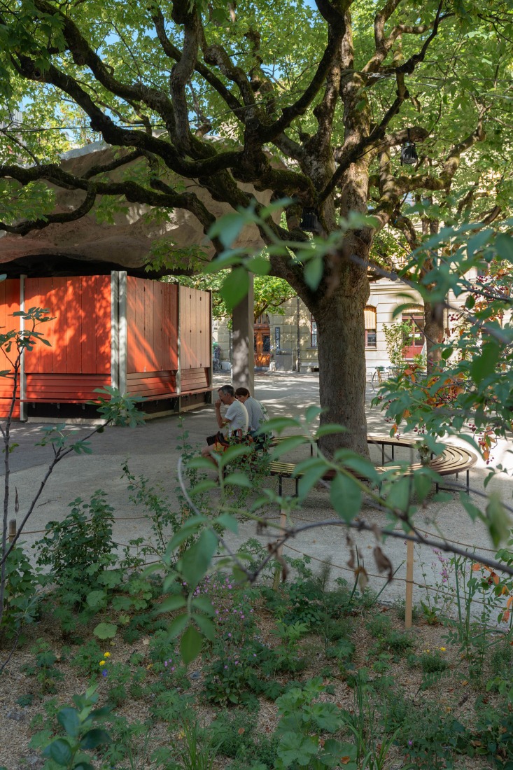 Redevelopment of the PROGR Courtyard in Berne, Switzerland by Salewski Nater Kretz, Miriam Sturzenegger  and bbz landschaftsarchitekten. Photograph by Daniela Valentini.