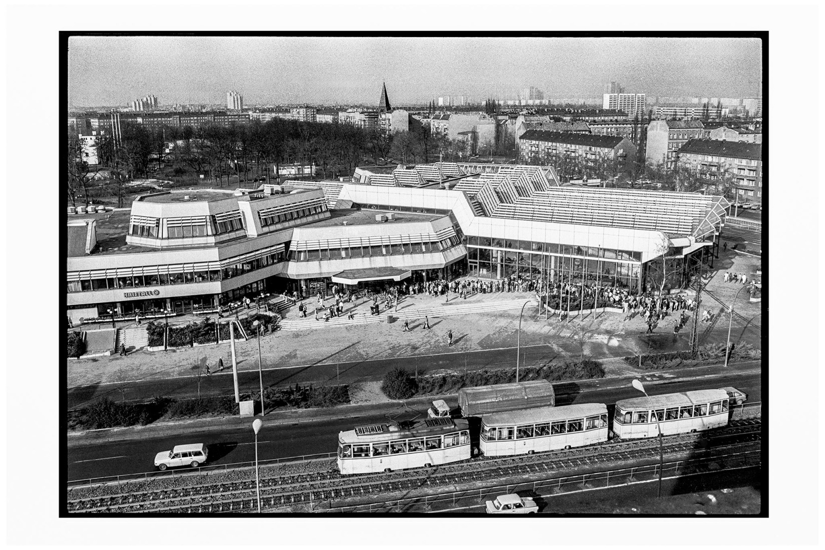 Gerd Danigel SEZ – 1987. Exposición «SEZ – The Im/Possibility of an Island».