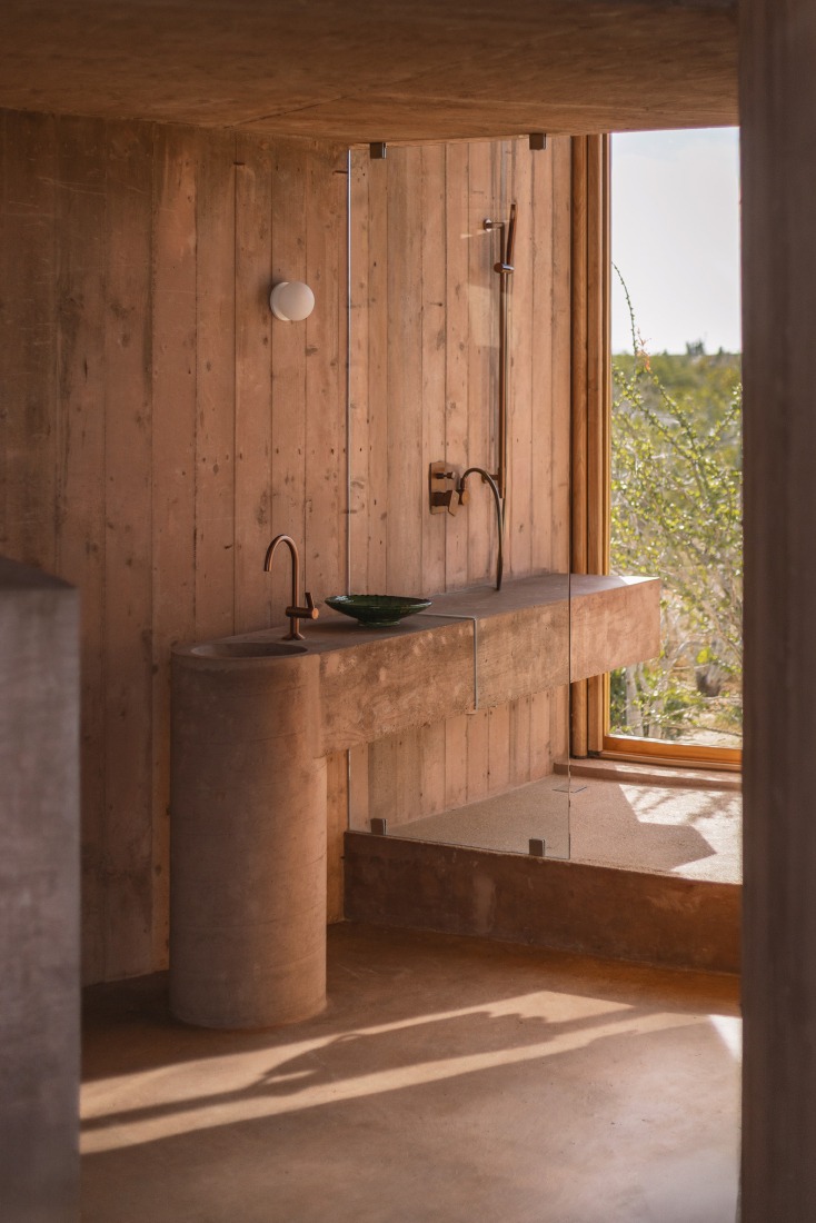 Nereidas Homes by Studio Font. Photograph by Albers Studio.