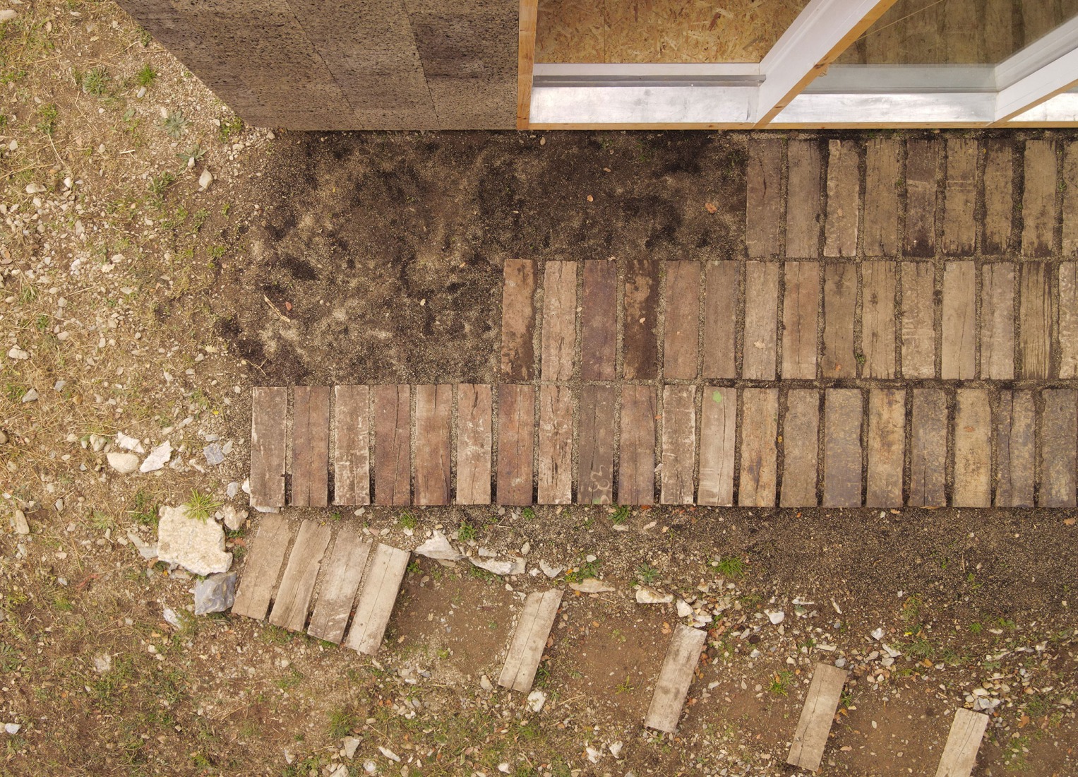 Casa Bosc por Ágora Arquitectura. Fotografía por Jose Luis Cisneros.