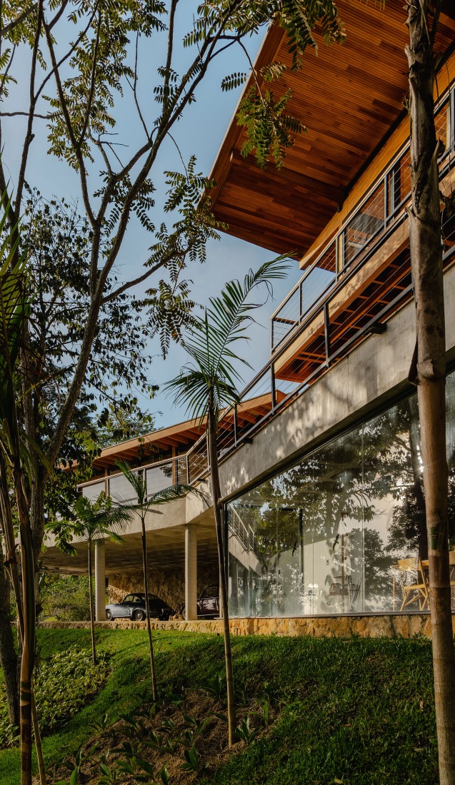 Pinhal House by Cornetta Arquitetura. Photography by Manuel Sá.
