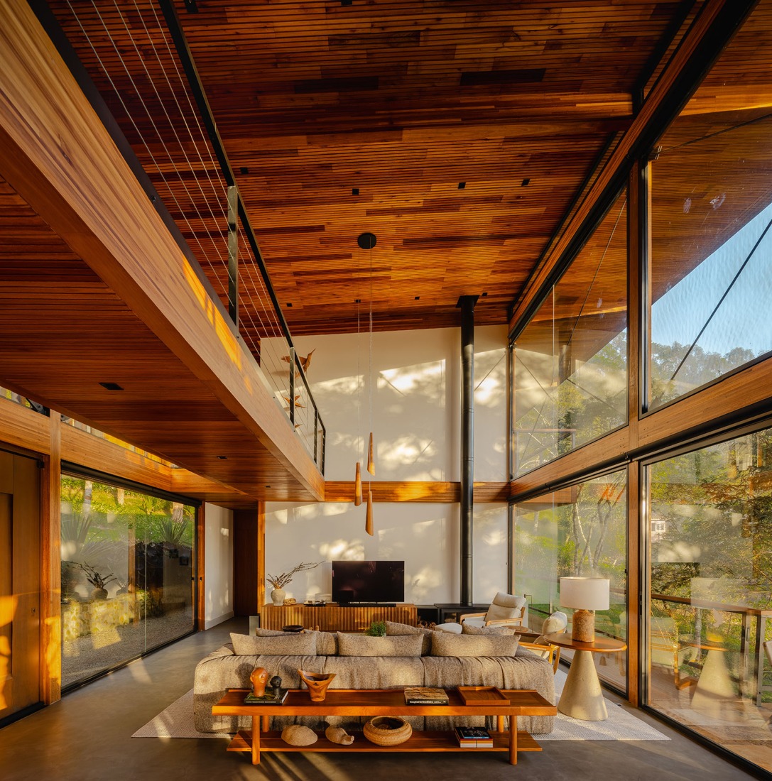 Pinhal House by Cornetta Arquitetura. Photography by Manuel Sá.