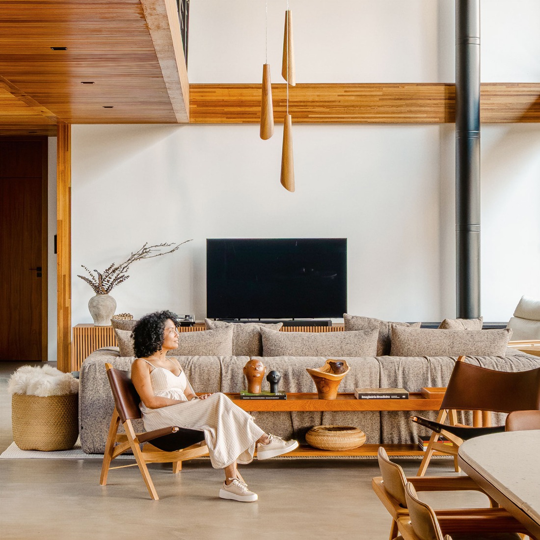 Pinhal House by Cornetta Arquitetura. Photography by Manuel Sá.