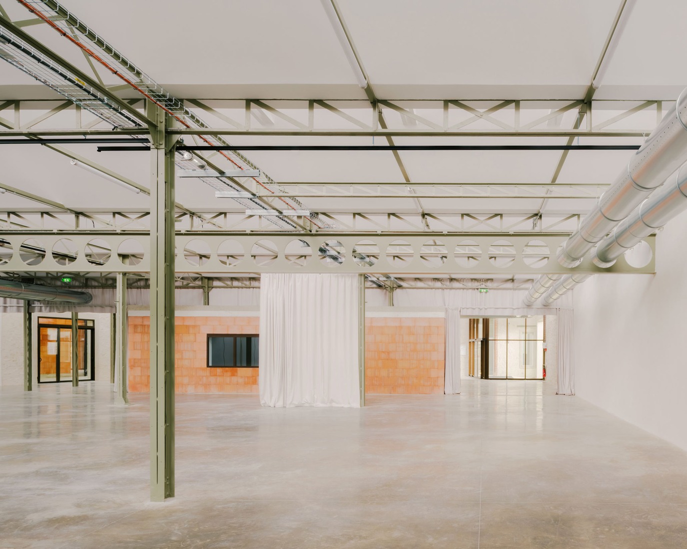 Bernie Hall, Digital arts center. Photograph by Maxime Verret.