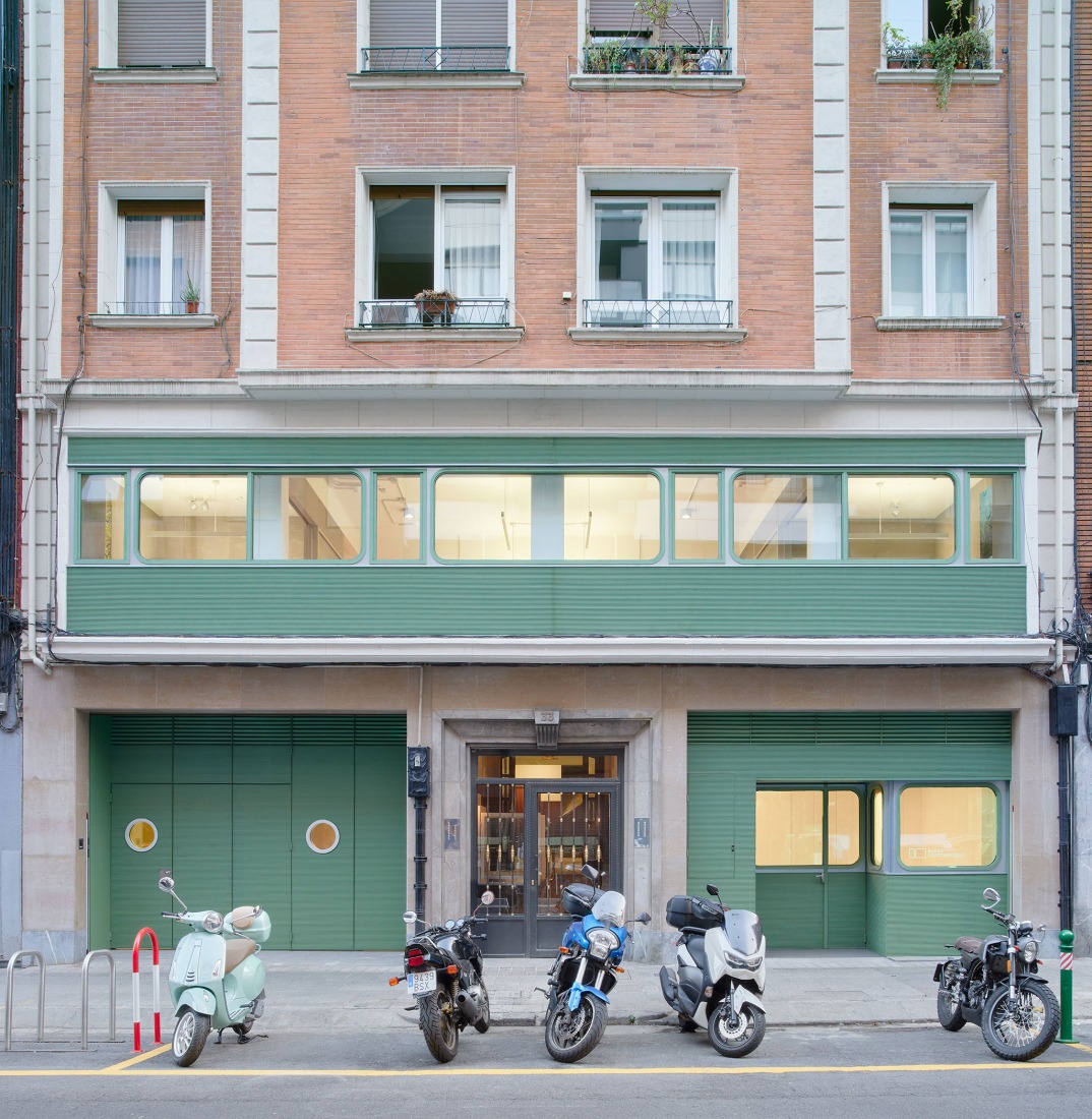 Space Alkar contemporary art collection by estudio Herreros. Photography by José Hevia.