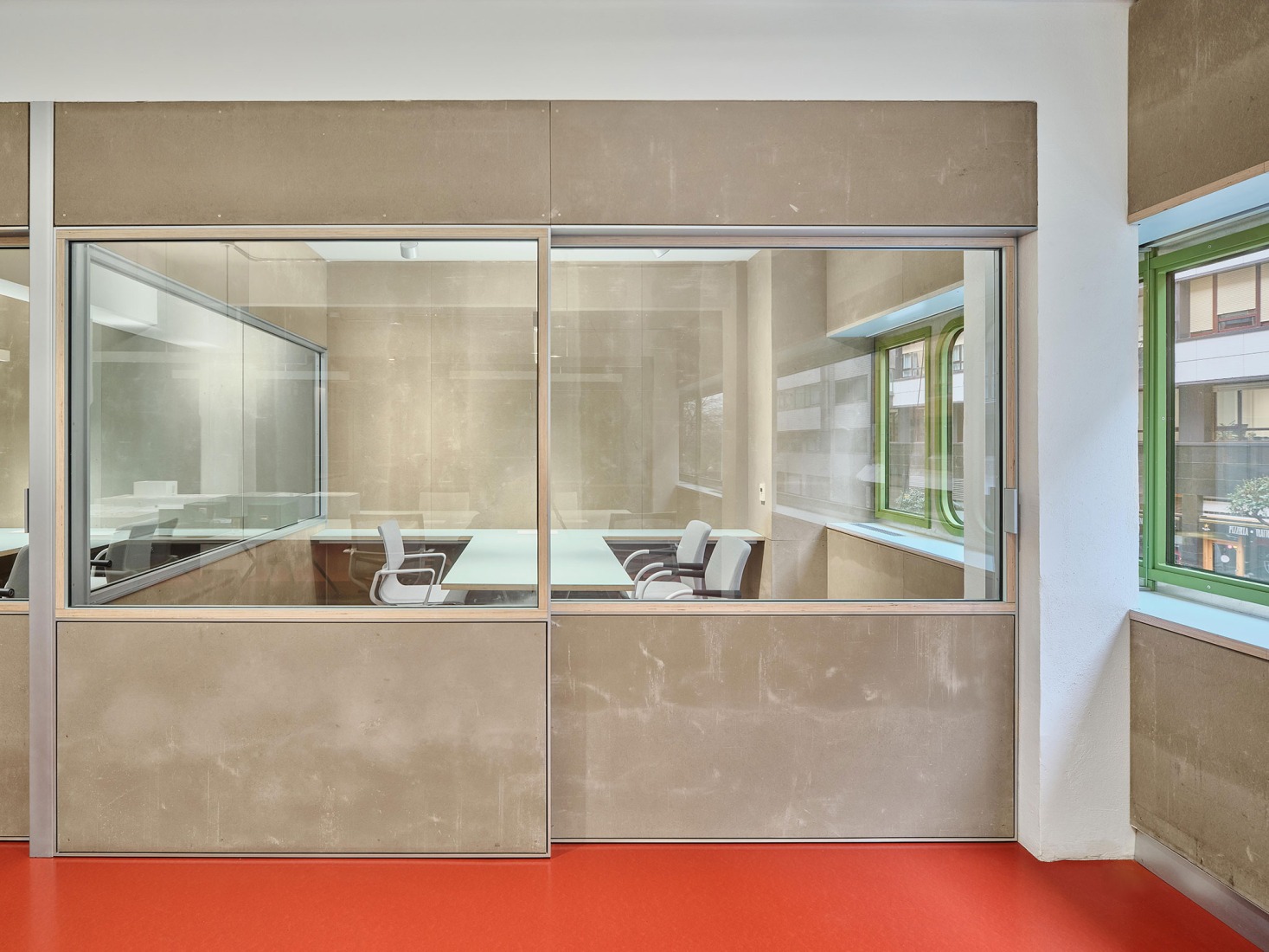 Space Alkar contemporary art collection by estudio Herreros. Photography by Adrià Goula.