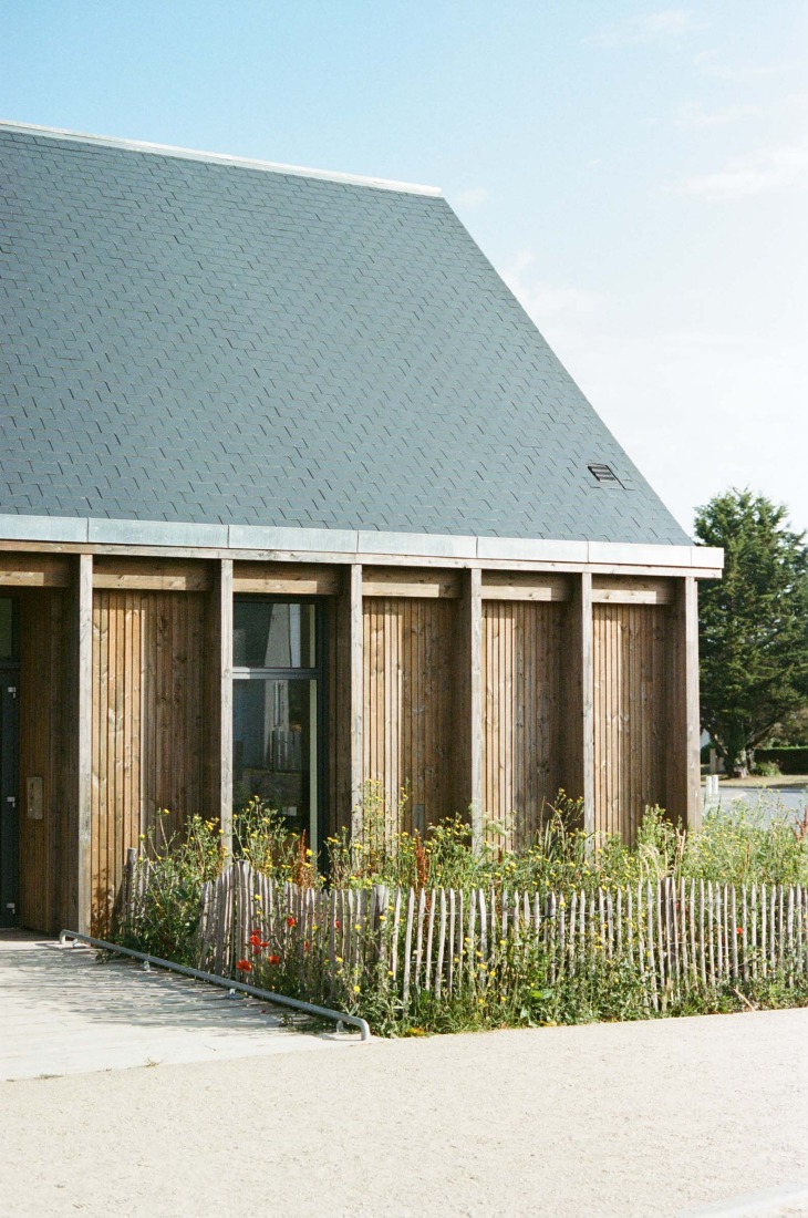 La Madeleine After-School Care Service by Fréquence Architecture. Photograph by Fréquence.