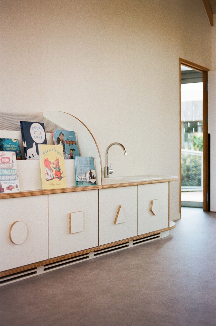 La Madeleine After-School Care Service by Fréquence Architecture. Photograph by Fréquence.
