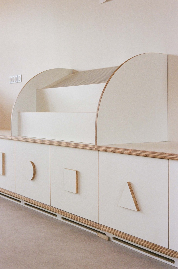 La Madeleine After-School Care Service by Fréquence Architecture. Photograph by Fréquence.
