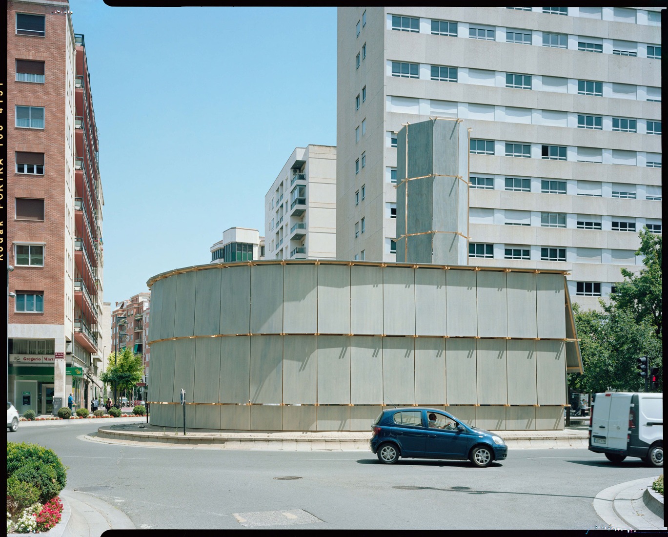 "Round About Baths" by Leopold Banchini Architects. Photography by Josema Cutillas.