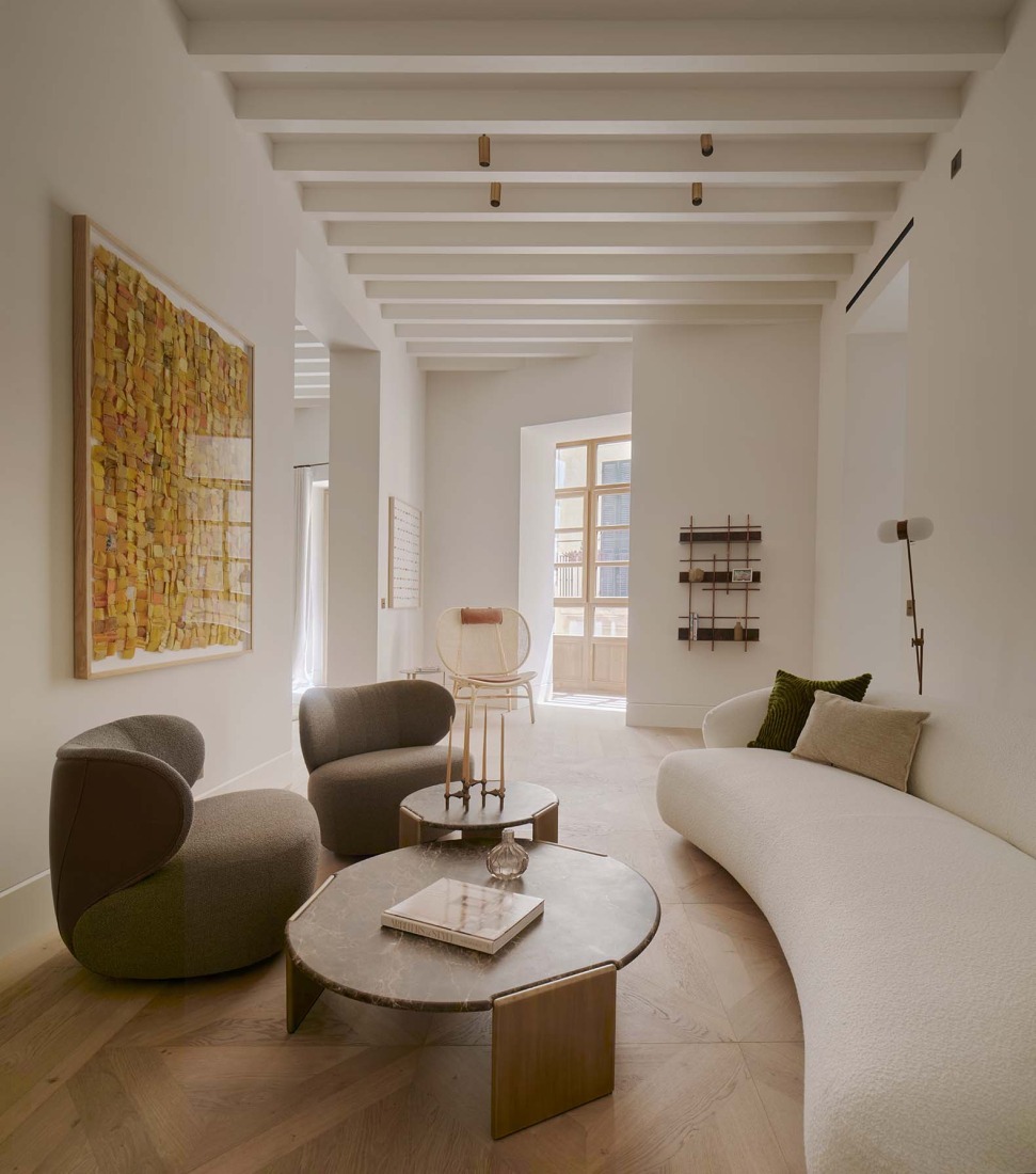 Pelleteria by GRAS Reynés Arquitectos. Photograph by José Hevia. 