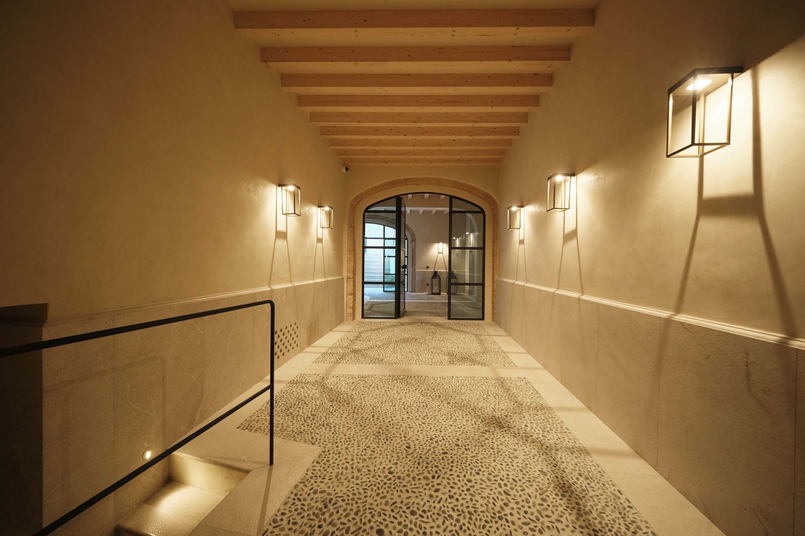 Pelleteria by GRAS Reynés Arquitectos. Photograph by Nando Esteva.
