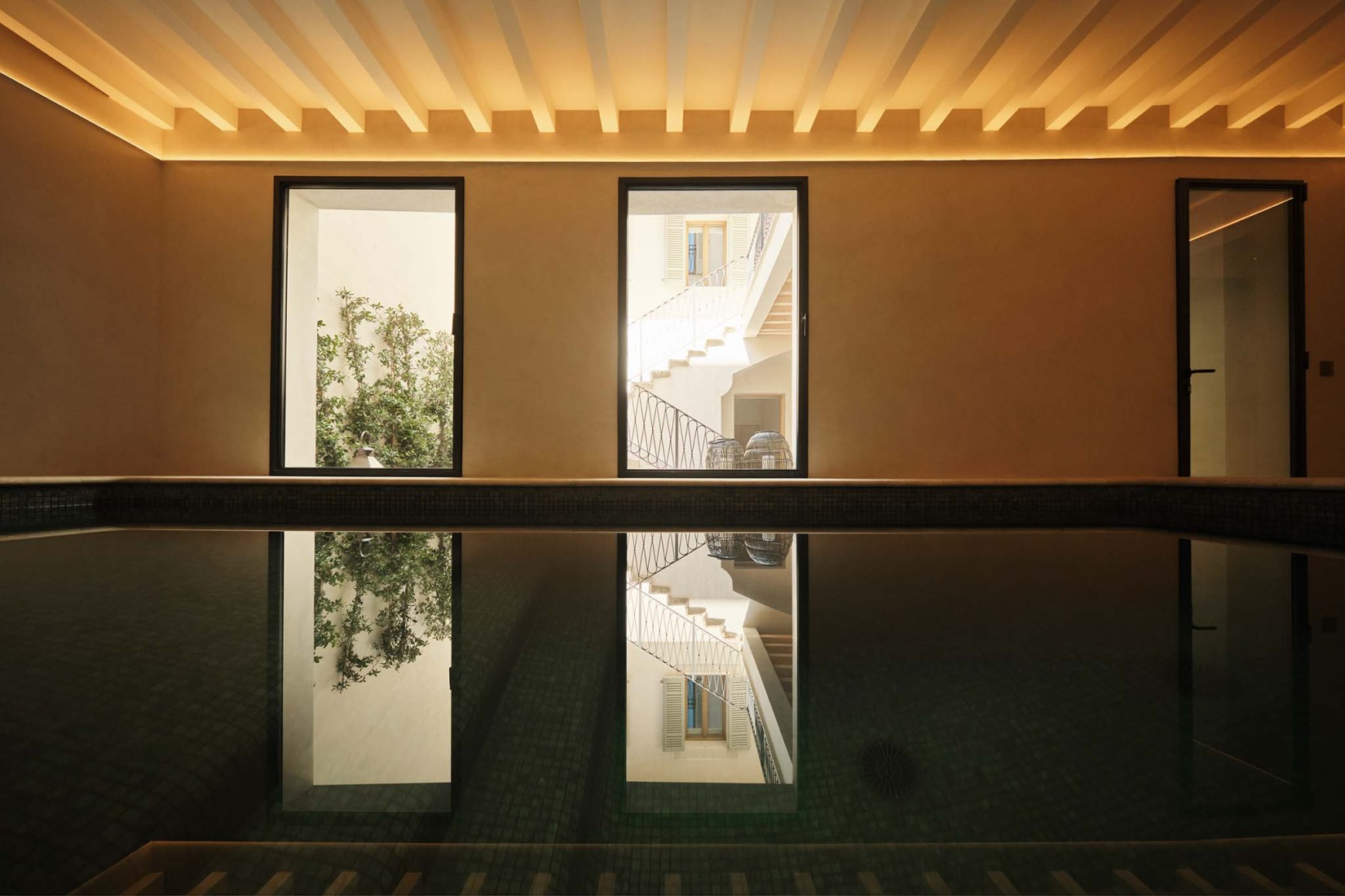 Pelleteria by GRAS Reynés Arquitectos. Photograph by Nando Esteva.