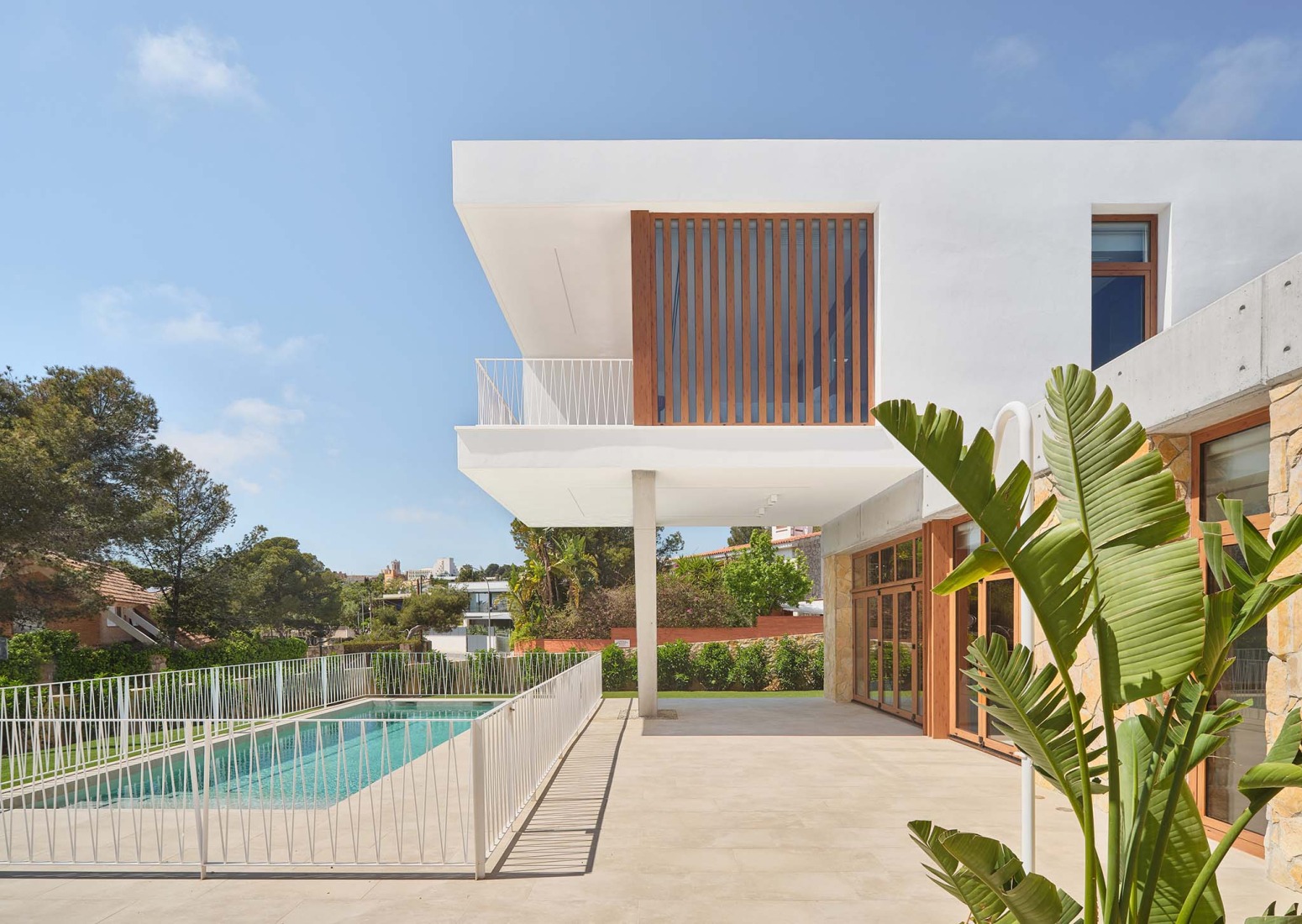 Casa Maridia por Guillem Carrera. Fotografía por Adrià Goula.