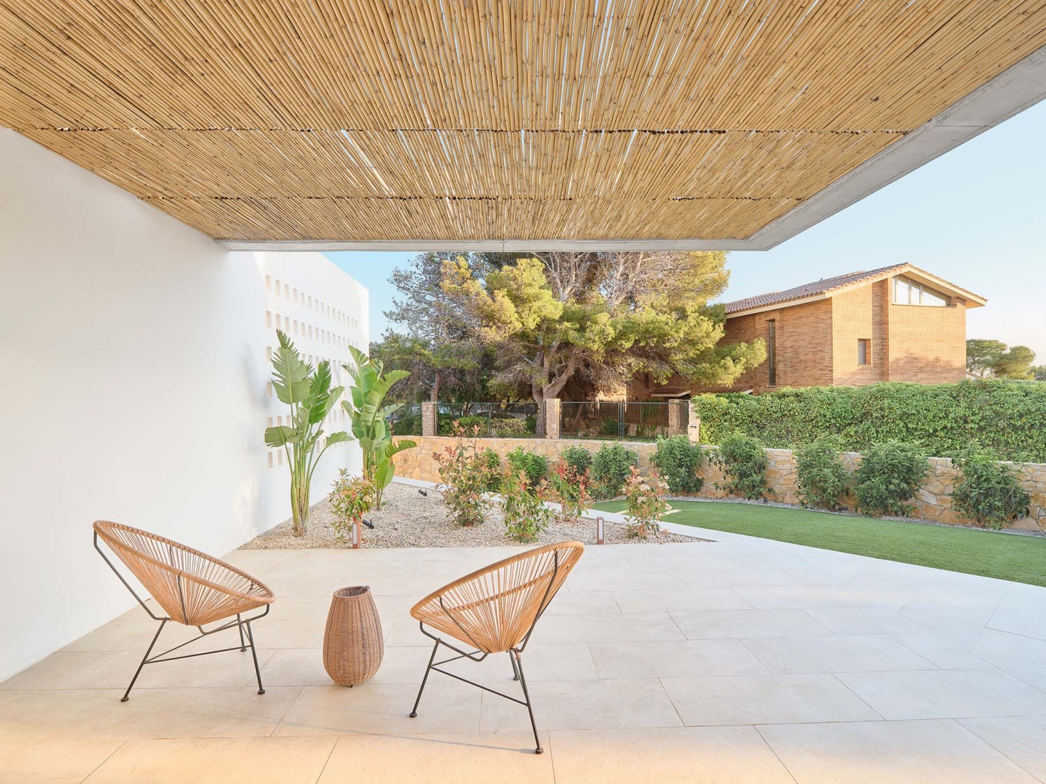Casa Maridia por Guillem Carrera. Fotografía por Adrià Goula.