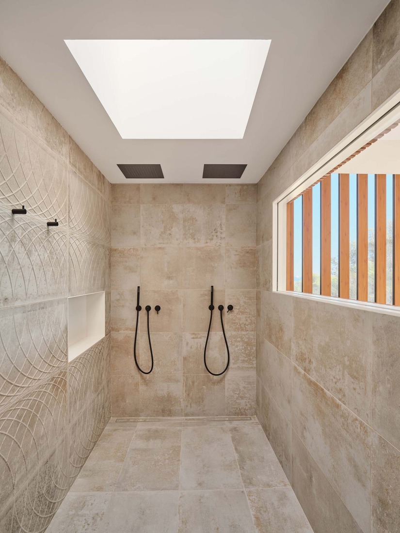Casa Maridia por Guillem Carrera. Fotografía por Adrià Goula.