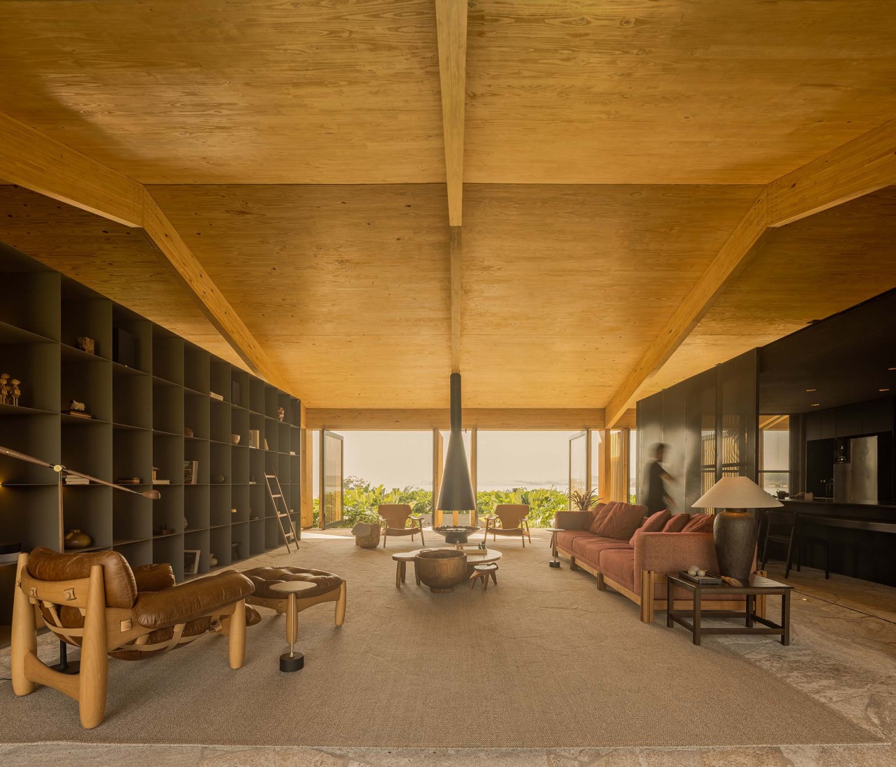 Celeiro House by mf+arquitetos. Photograph by Fernando Guerra.