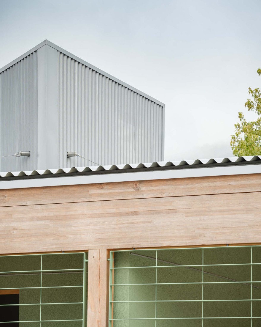 Sakana-Mendialdea Forest Resources Center by MID estudio + FILO arquitectos. Photograph by María Azkarate.