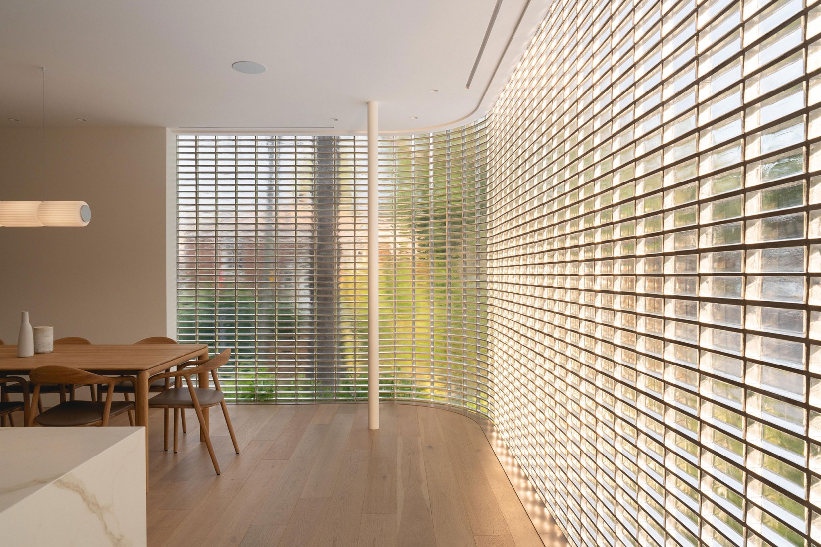 "The Lens" by MU Architecture. Photograph by Raphaël Thibodeau.