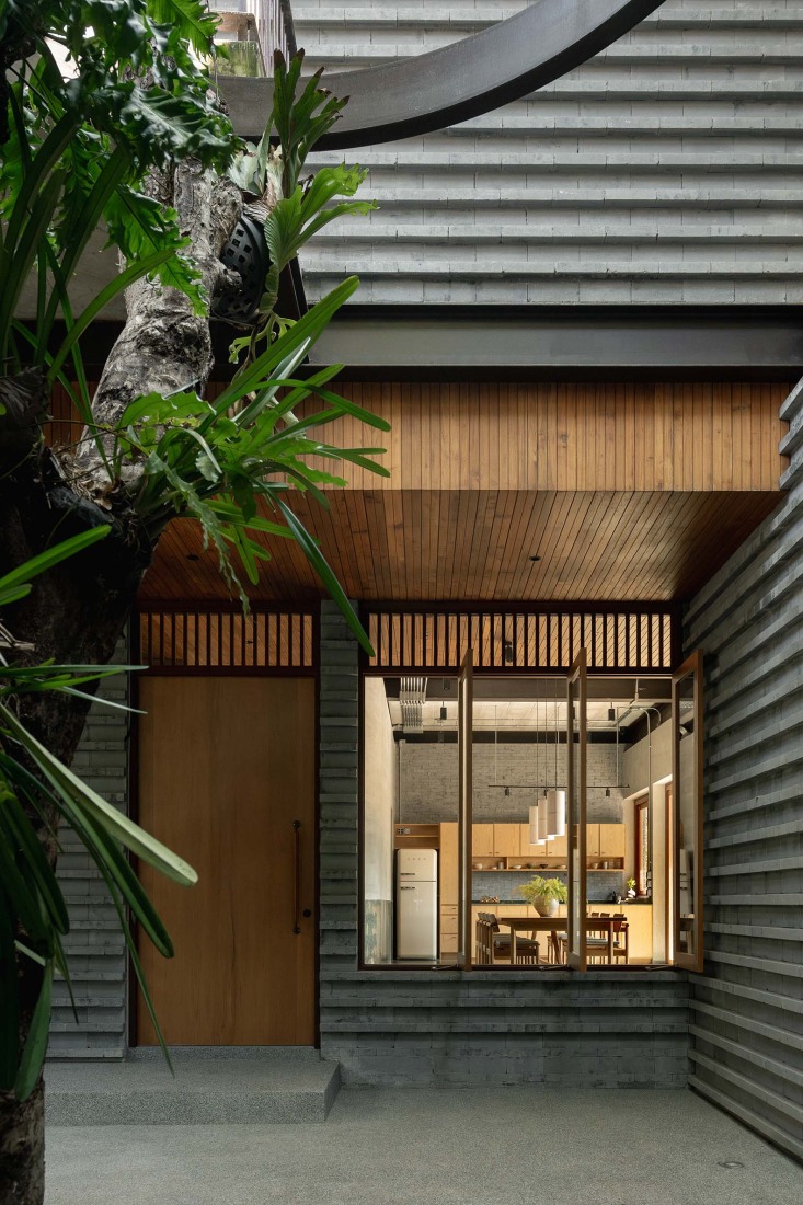 H168 House by Only Human. Photograph by Chayaluck Peechapat.