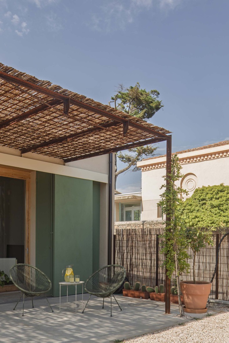 LX House by SAU Taller d'Arquitectura. Photograph by Andrés Flajszer.