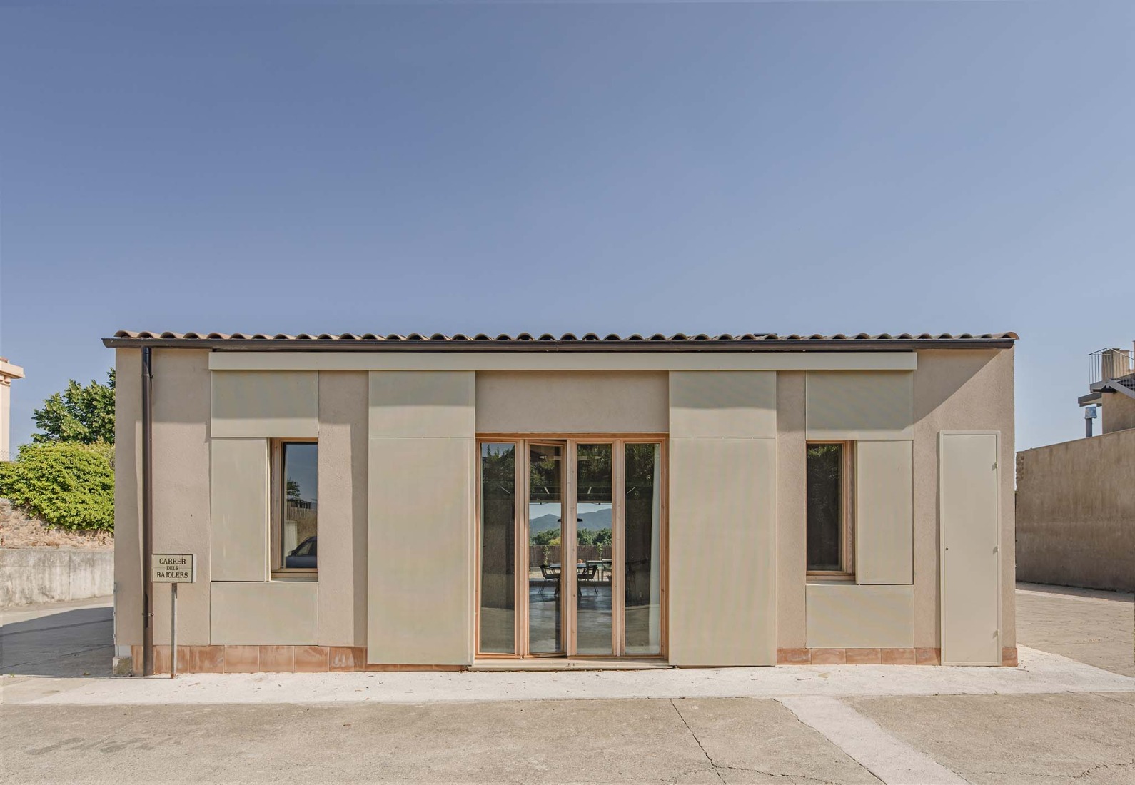 LX House by SAU Taller d'Arquitectura. Photograph by Andrés Flajszer.