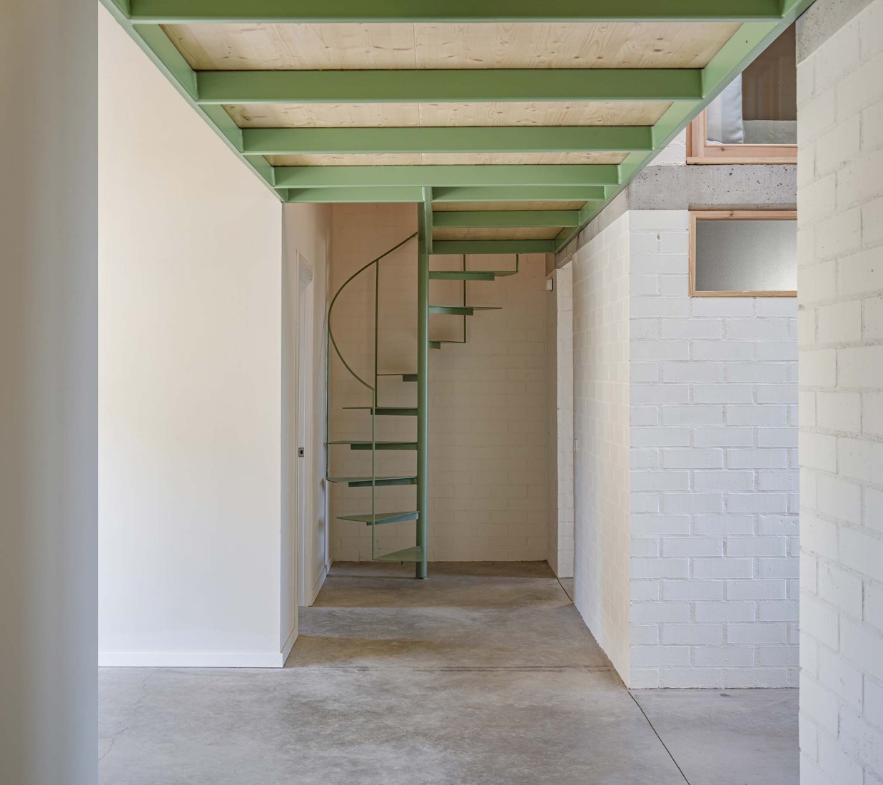 LX House by SAU Taller d'Arquitectura. Photograph by Andrés Flajszer.