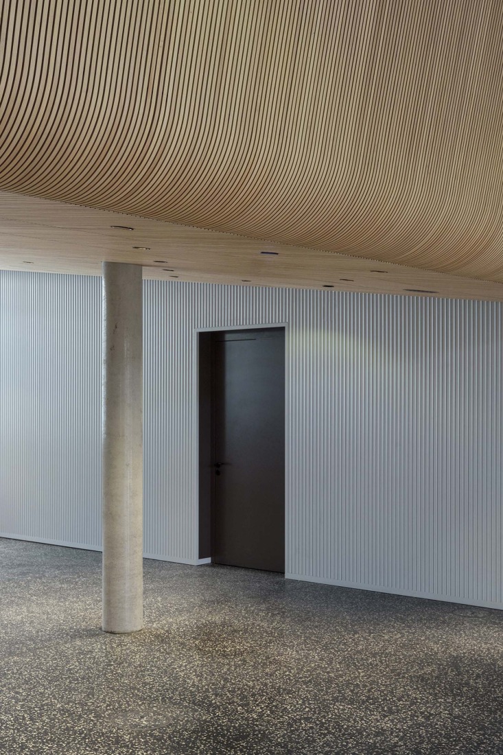 Office Building for Federal Authorities at the Spreebogen by Sauerbruch Hutton. Photograph by Jan Bitter.