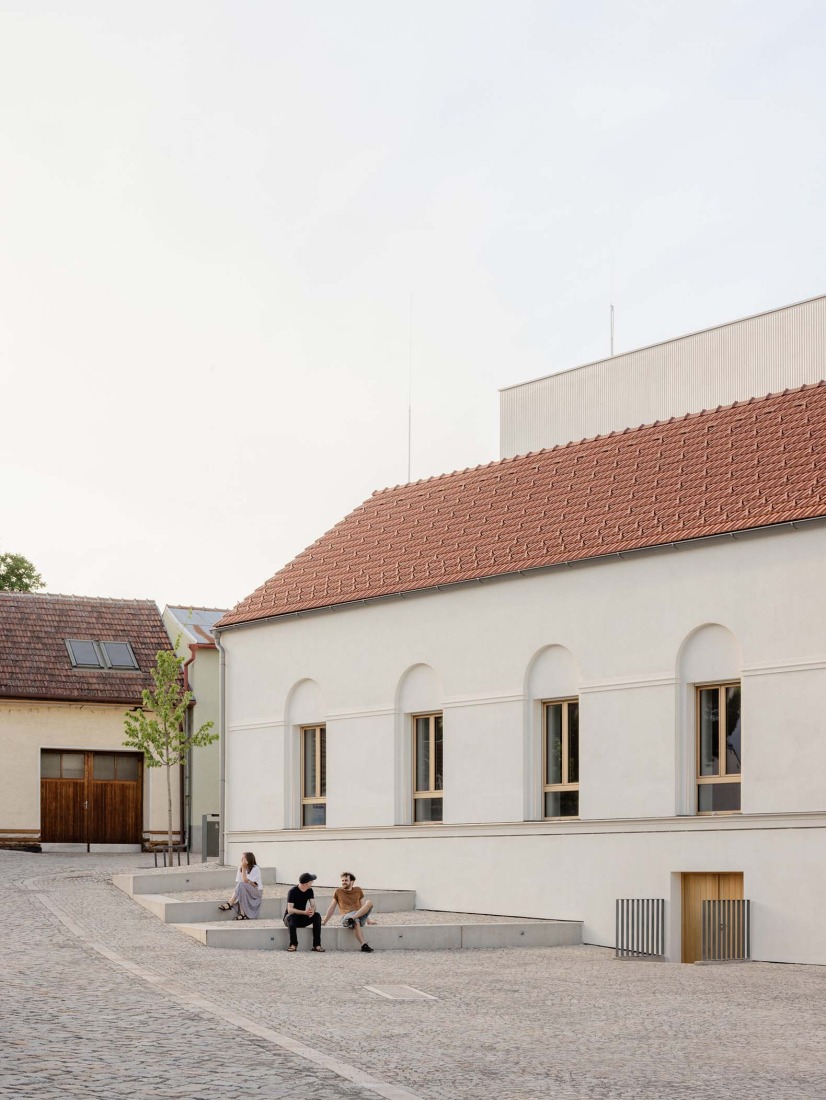 Stará hasička Cultural and Community Centre by Schwerpunkt. Photograph by Matej Hakár.