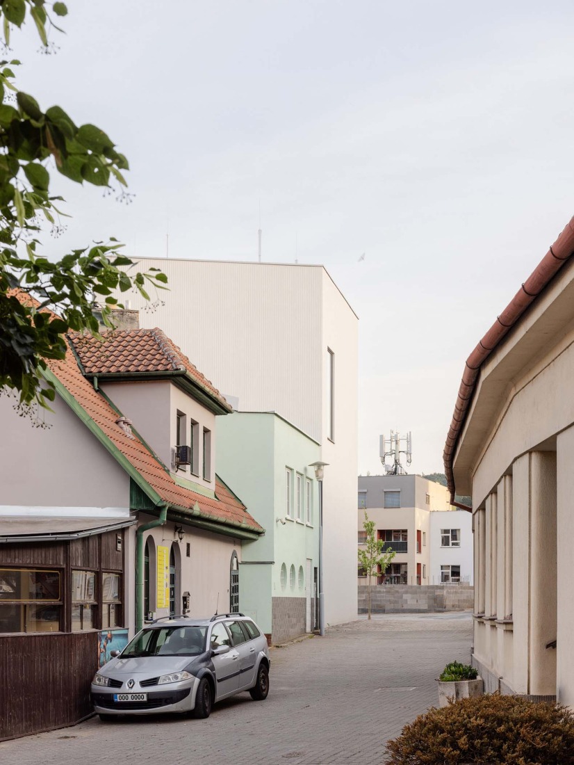Stará hasička Cultural and Community Centre by Schwerpunkt. Photograph by Matej Hakár.
