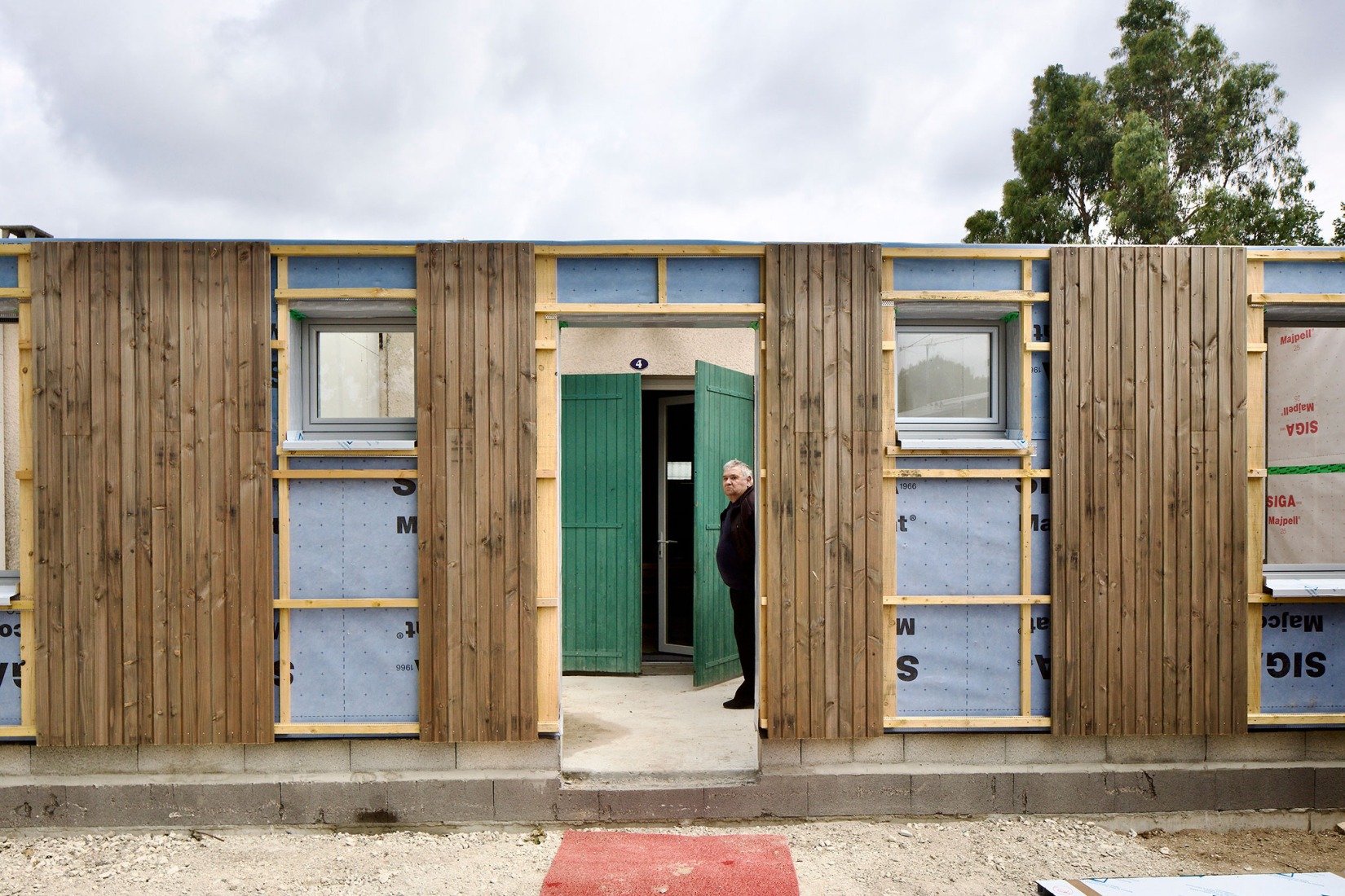 "The Transformation of Cité de Beutre," a finalist in the renovation category of the second edition of the European Collective Housing Award. Photograph by Philippe Ruault.