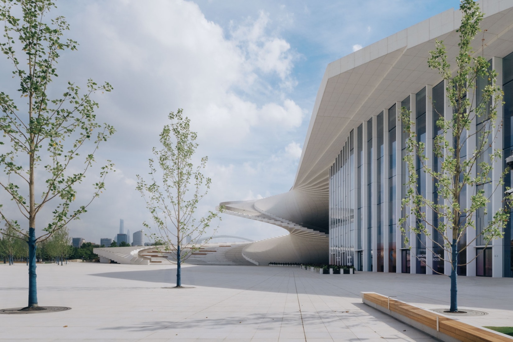 Shanghai Grand Opera House by Snøhetta. Photograph by Yumeng Zhu.