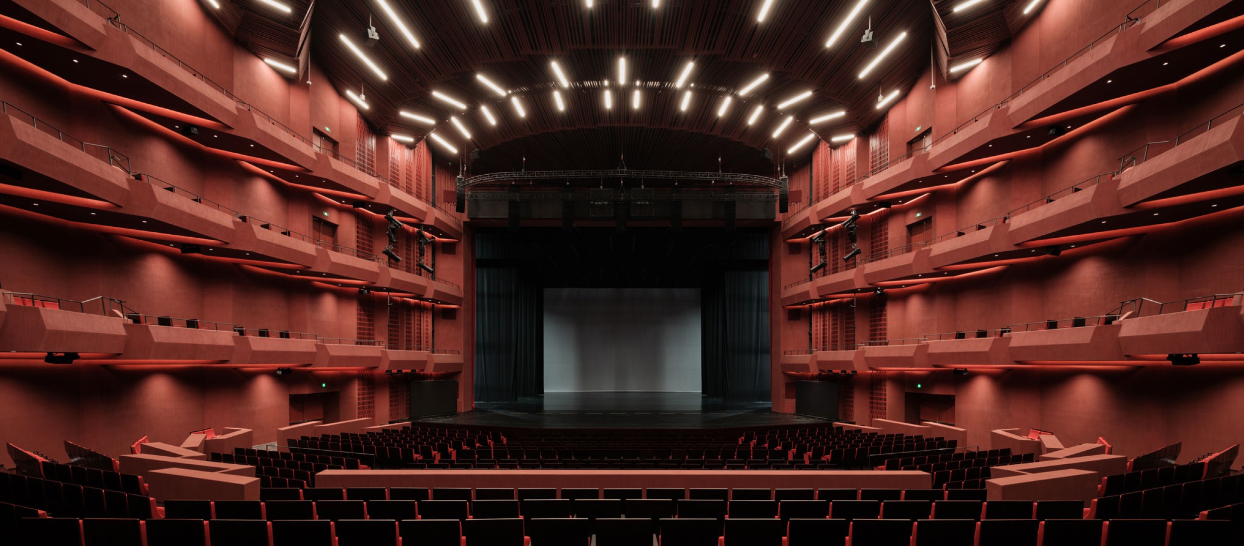 Shanghai Grand Opera House by Snøhetta. Photograph by Chen Hao.