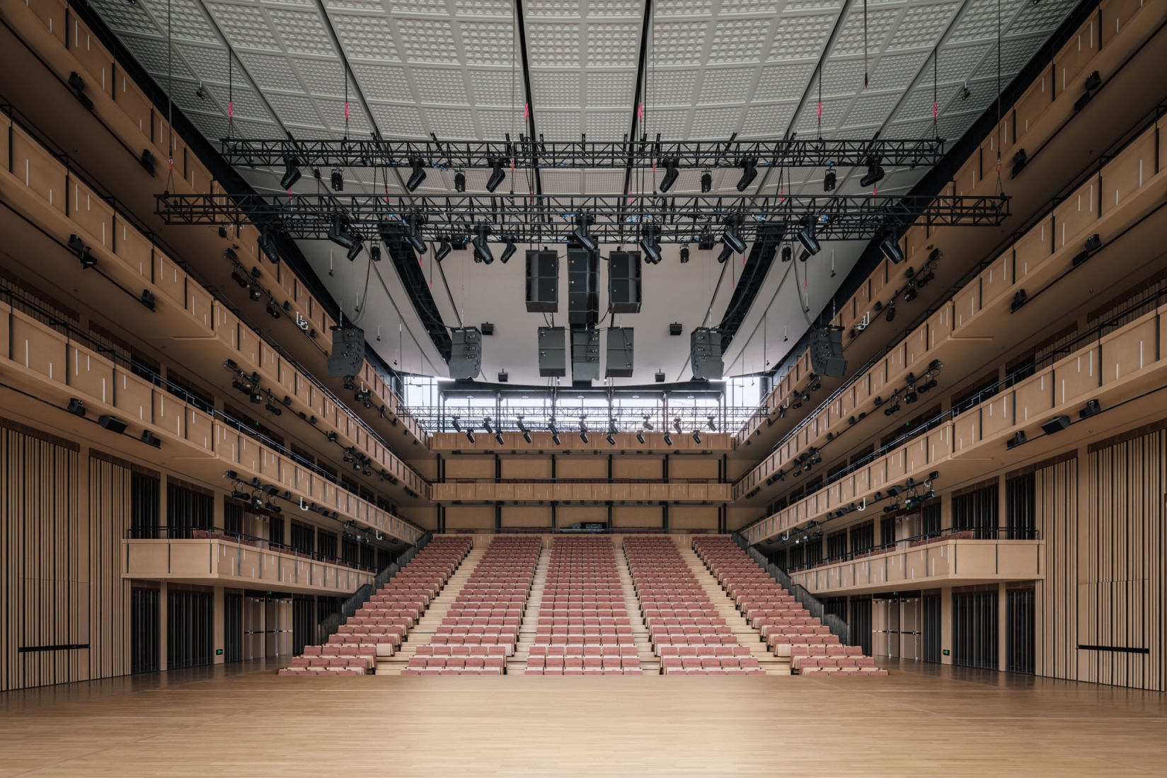 Shanghai Grand Opera House by Snøhetta. Photograph by Chen Hao.