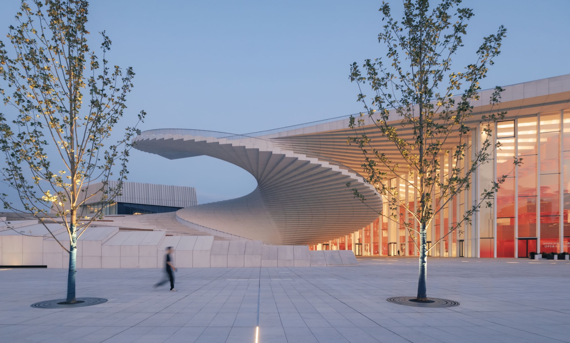 Shanghai Grand Opera House by Snøhetta. Photograph by Yumeng Zhu.