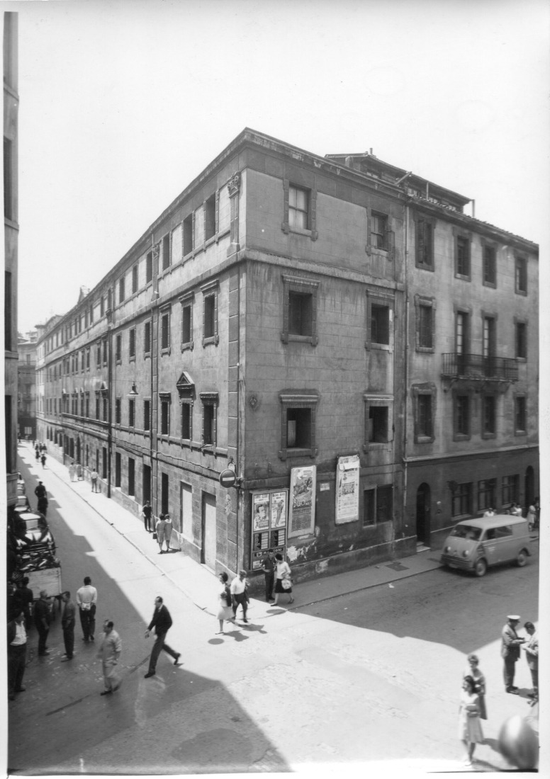 Old photograph of the museum. Courtesy of Vaillo + Architects.
