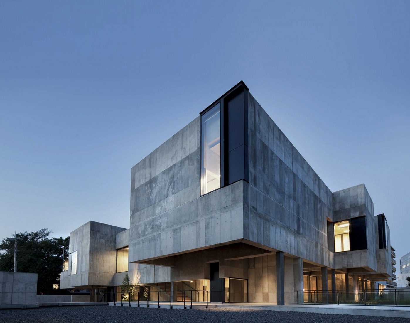 The Toho Gakuen School of Music by Nikken Sekkei. Photography by Harunori Noda