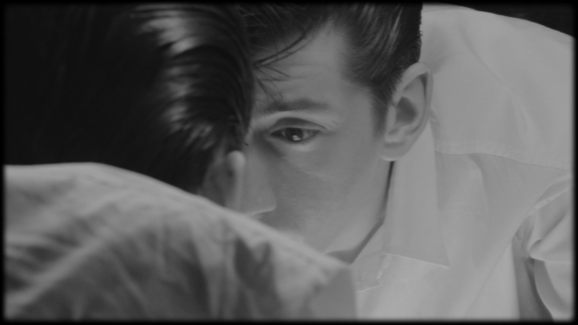 Arctic Monkeys - Arabella.