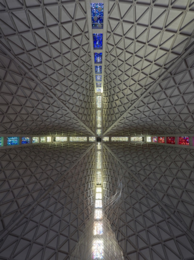 Pier Luigi Nervi + Pietro Belluschi, Studio Mc Sweeney, Ryan & Lee Architects + Studio Leonard F. Robinson & Associates  Cattedrale di Saint Mary, San Francisco, 1963-71 Photo by Mario Carrieri, sponsored by Italcementi and Alitalia