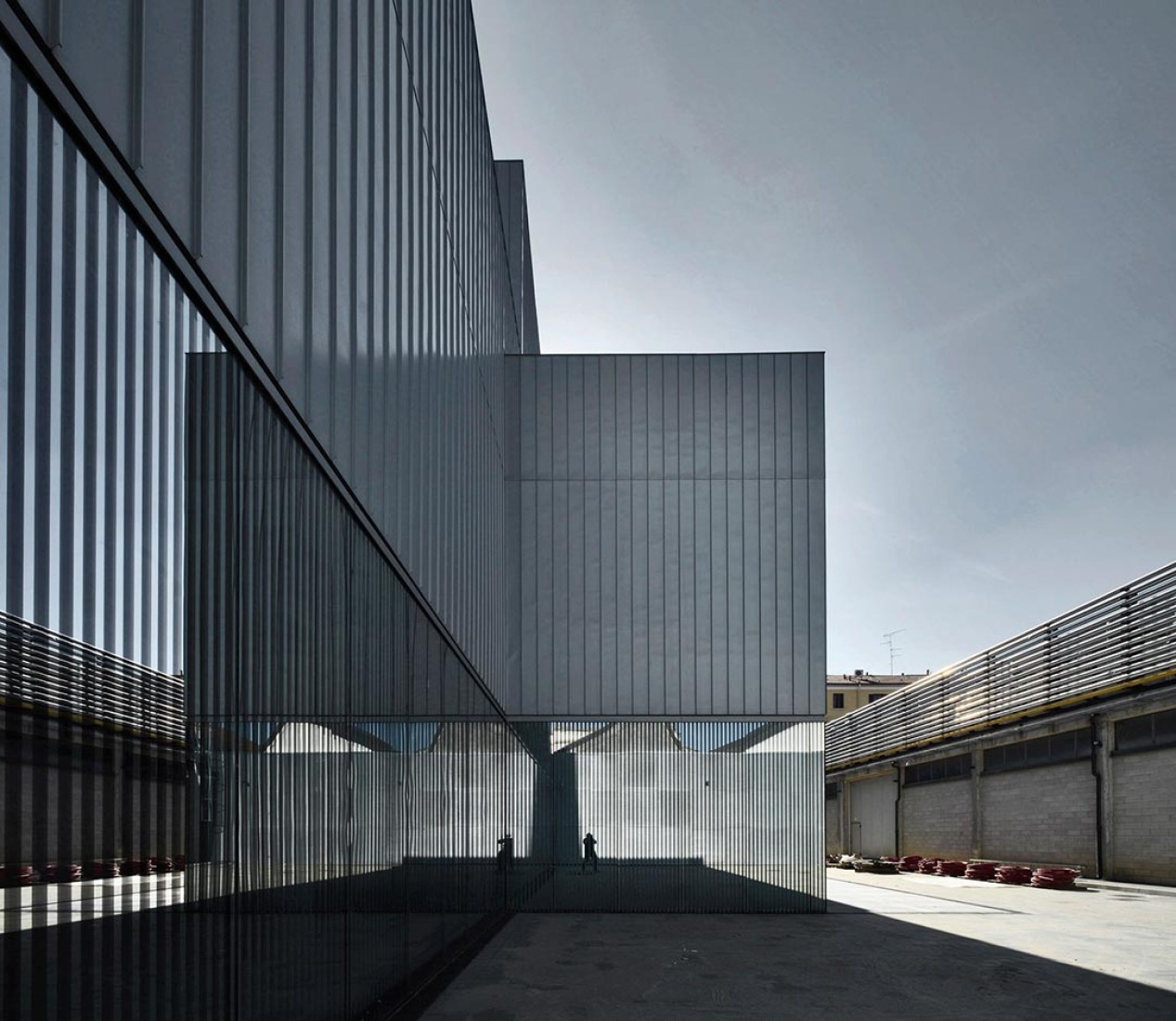 Vista exterior. Ciudad de la Cultura por David Chipperfield Architects. Fotografía © Oskar Da Riz.