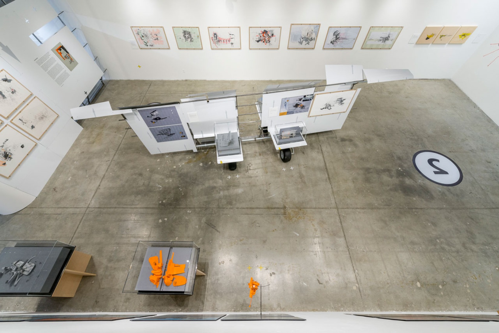 Vista de la exposición. Dirty Geometries + Mechanical Imperfections, Bryan Cantley. Fotografía © Joshua White.