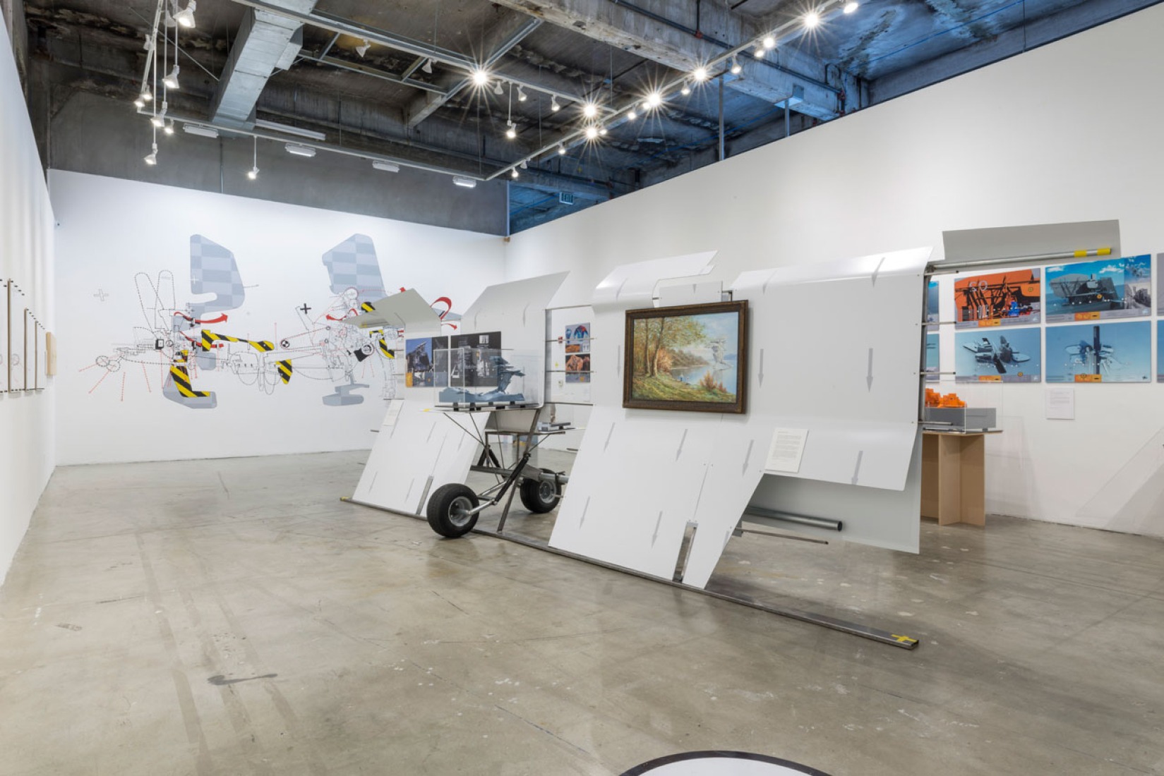 Vista de la exposición. Dirty Geometries + Mechanical Imperfections, Bryan Cantley. Fotografía © Joshua White.