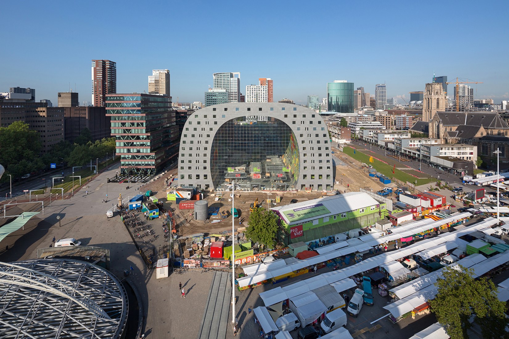 casas-con-fruter-a-en-rotterdam-por-mvrdv-sobre-arquitectura-y-m-s