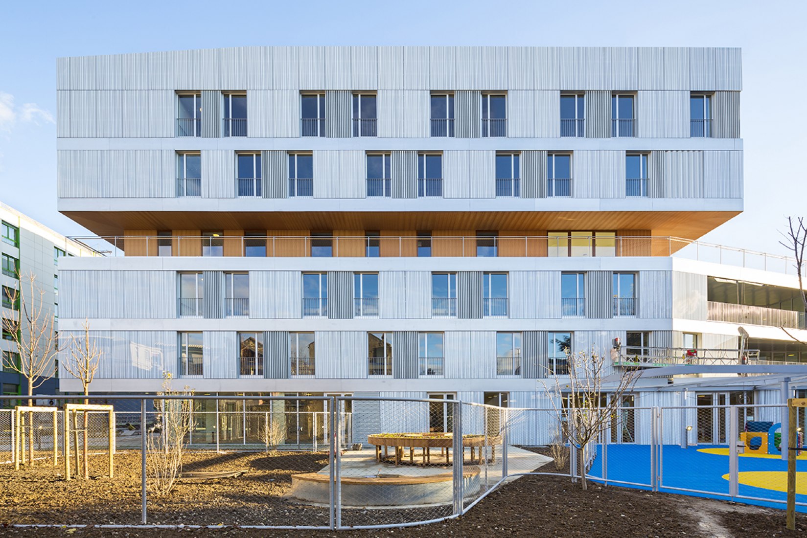 Exterior view of the residential care-home for the elderly in Paris, by AZC. Photography © Sergio Grazia.